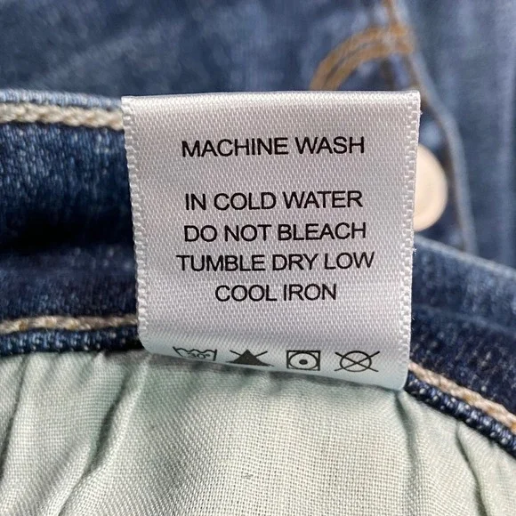 Judy Blue Veronica Women's 11/30 Wide Leg Jeans Button Fly Dark Wash Frayed Hem - Picture 9 of 9